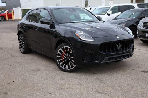 Nero Tempesta Metallic 2025 Maserati Grecale Modena
