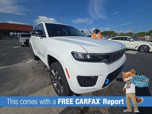 Bright White Clearcoat 2023 Jeep Grand Cherokee 4xe Overland