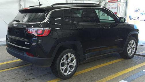 2025 Jeep Compass Latitude