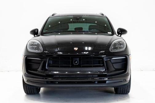 2023 Porsche Macan Macan S