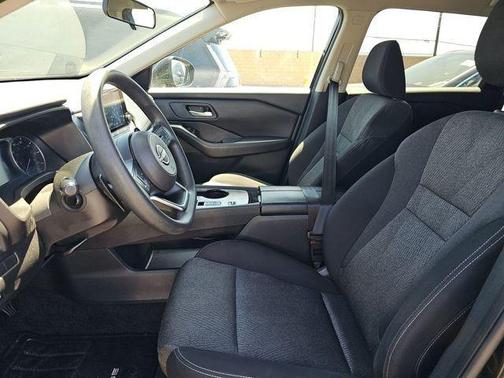 Super Black 2024 Nissan Rogue SV