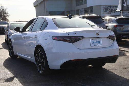 2025 Alfa Romeo Giulia AWD