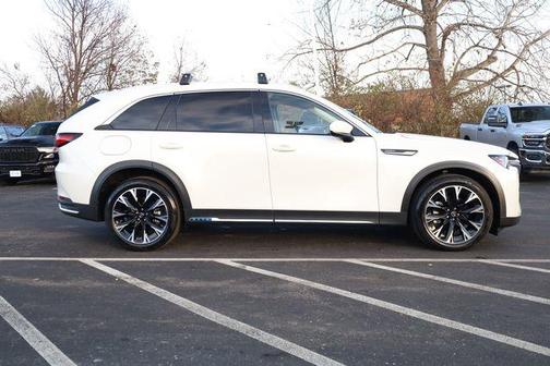 2024 Mazda CX-90 PHEV Premium