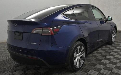 2023 Tesla Model Y Long Range Dual Motor All-Wheel Drive
