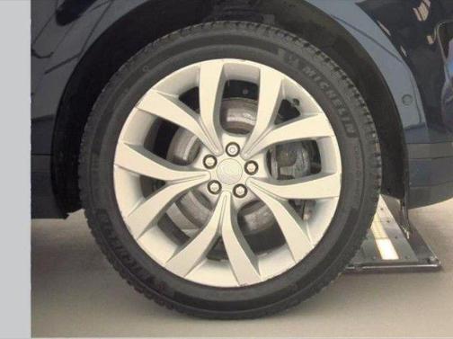 2021 Land Rover Range Rover Evoque SE