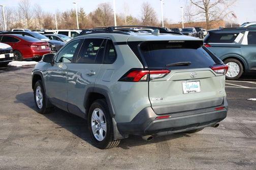 2020 Toyota RAV4 XLE