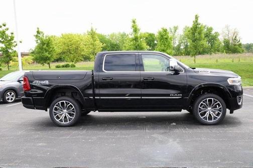 2025 RAM 1500 ST
