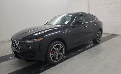 Nero Ribelle Metallic 2023 Maserati Levante GT