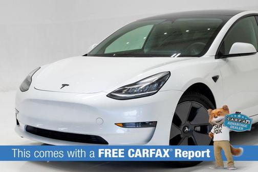 Pearl White Multi-Coat 2022 Tesla Model 3 Long Range