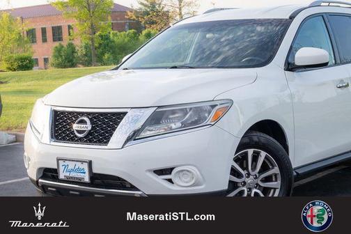 2016 Nissan Pathfinder S
