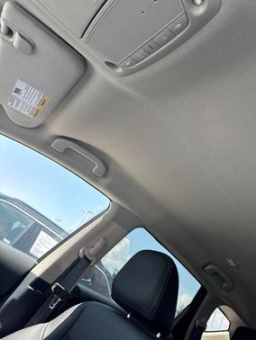 Pearl White Tricoat 2024 Nissan Murano SV