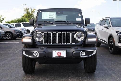 2025 Jeep Wrangler 4-Door Sahara 4x4