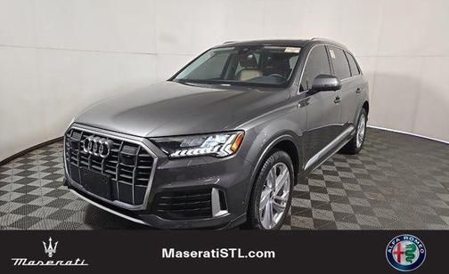 Samurai Gray Metallic 2023 Audi Q7 45 Premium Plus
