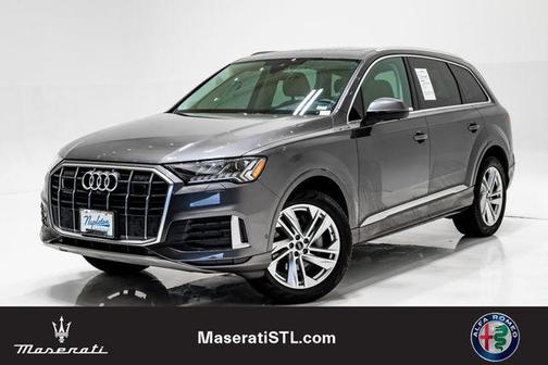 Samurai Gray Metallic 2023 Audi Q7 45 Premium Plus