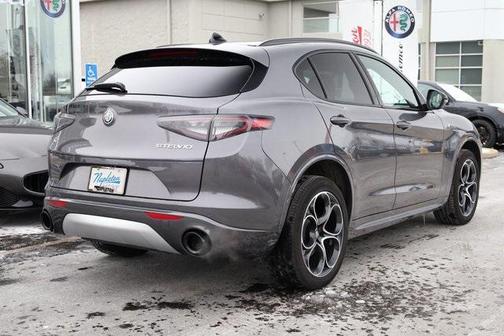 2024 Alfa Romeo Stelvio Ti