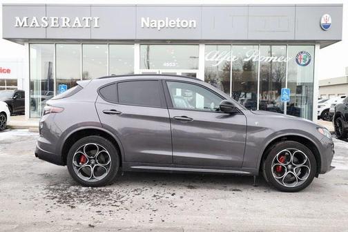 2024 Alfa Romeo Stelvio Ti