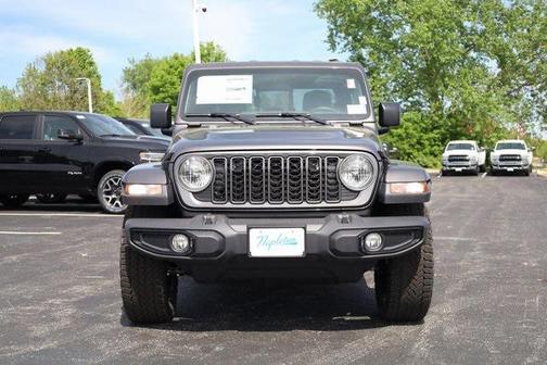 2025 Jeep Gladiator Nighthawk