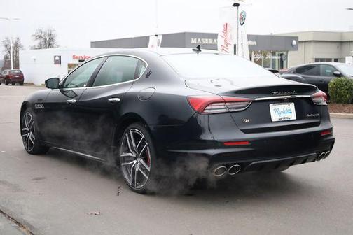 2024 Maserati Quattroporte Modena Ultima Q4