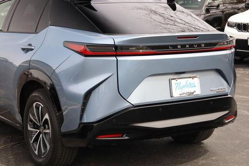 2023 Lexus RZ 450e Premium