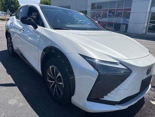 White Pearl 2024 Lexus RZ 450e Premium