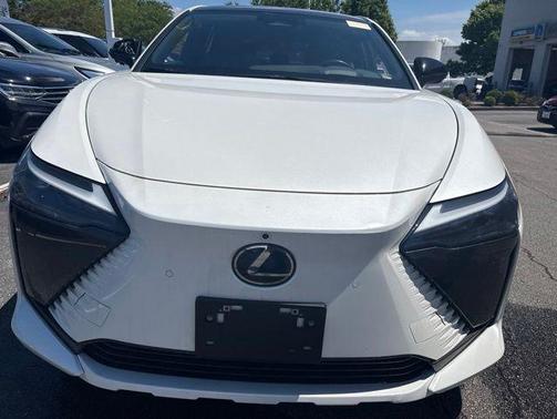 White Pearl 2024 Lexus RZ 450e Premium