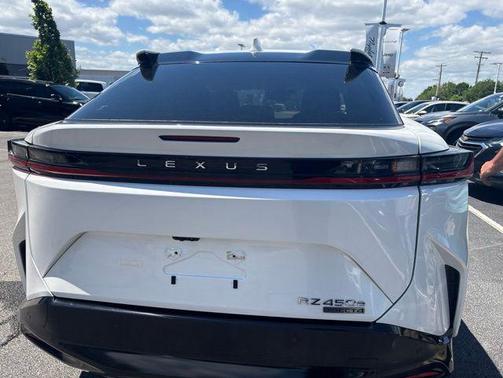 White Pearl 2024 Lexus RZ 450e Premium