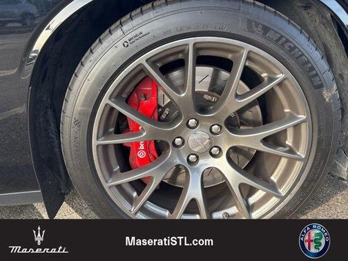 2015 Dodge Challenger SRT 392