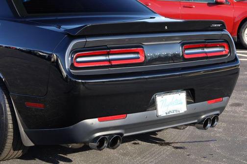 2015 Dodge Challenger SRT 392