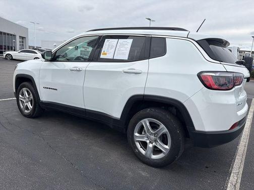 2023 Jeep Compass Latitude