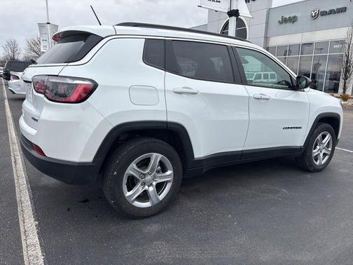 2023 Jeep Compass Latitude