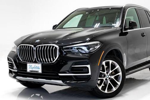 Black Sapphire Metallic 2023 BMW X5 xDrive40i