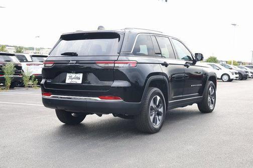 2023 Jeep Grand Cherokee 4xe Base