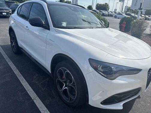 Alfa White 2024 Alfa Romeo Stelvio Veloce AWD