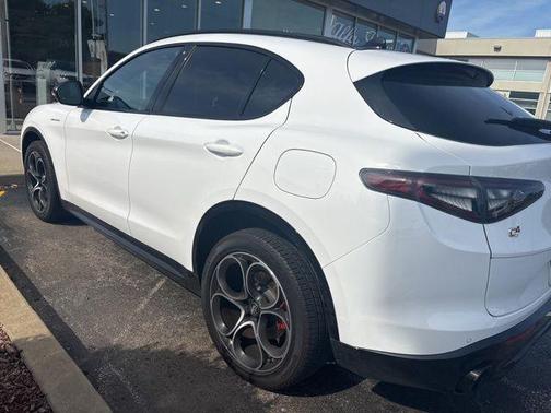 Alfa White 2024 Alfa Romeo Stelvio Veloce AWD