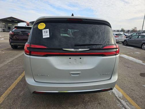 2024 Chrysler Pacifica Limited
