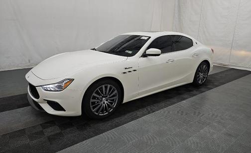 2022 Maserati Ghibli Modena Q4