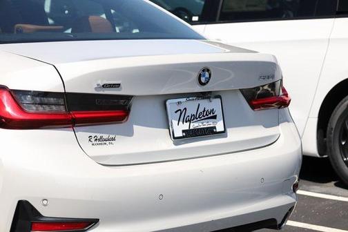2022 BMW 330 xDrive