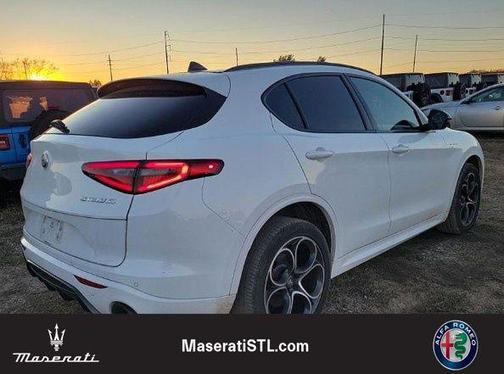 2022 Alfa Romeo Stelvio Ti