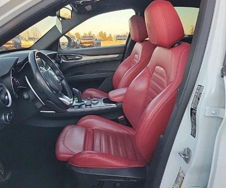 2022 Alfa Romeo Stelvio Ti
