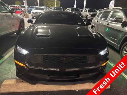 2020 Ford Mustang EcoBoost