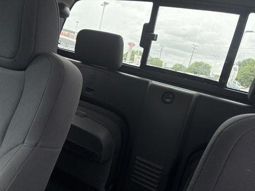 Super Black 2025 Nissan Frontier S