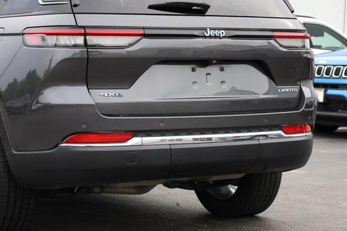 2022 Jeep Grand Cherokee 4xe Base