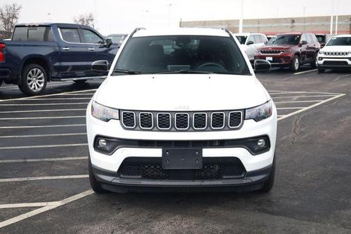 2025 Jeep Compass Latitude
