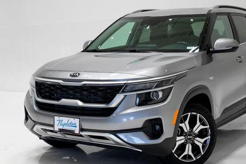 Steel Gray 2021 Kia Seltos EX