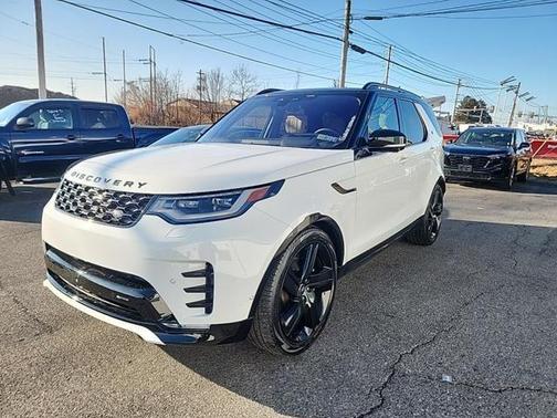2023 Land Rover Discovery P300 S R-Dynamic