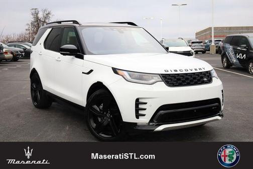 2023 Land Rover Discovery P300 S R-Dynamic