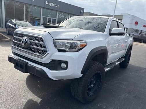2017 Toyota Tacoma Base
