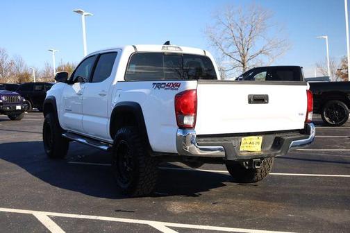 2017 Toyota Tacoma Base