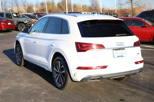 2023 Audi Q5 45 S line Premium Plus
