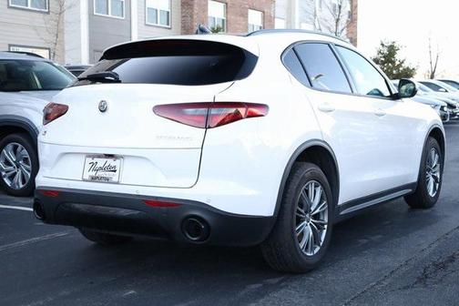 2022 Alfa Romeo Stelvio Sprint
